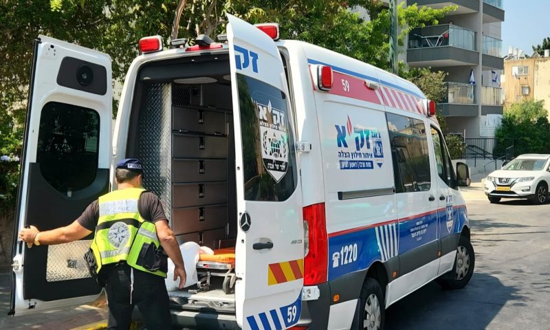 גבר נפל מגובה בחדר מדרגות בראשון לציון ונהרג