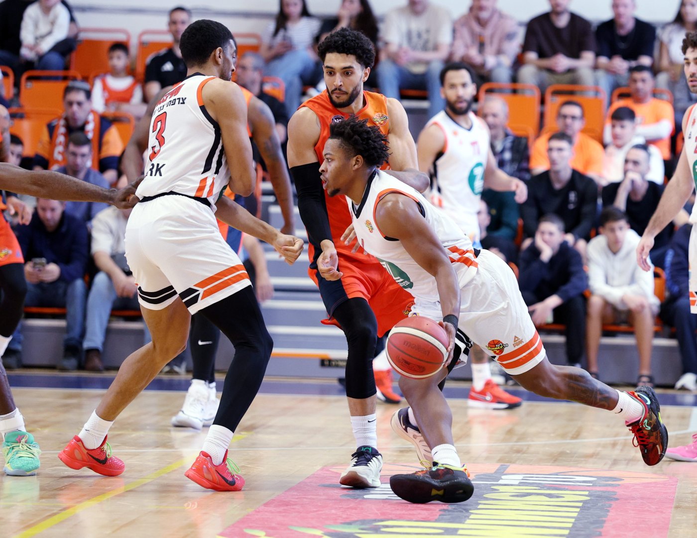 אלן שיבר, מנהלת הליגה