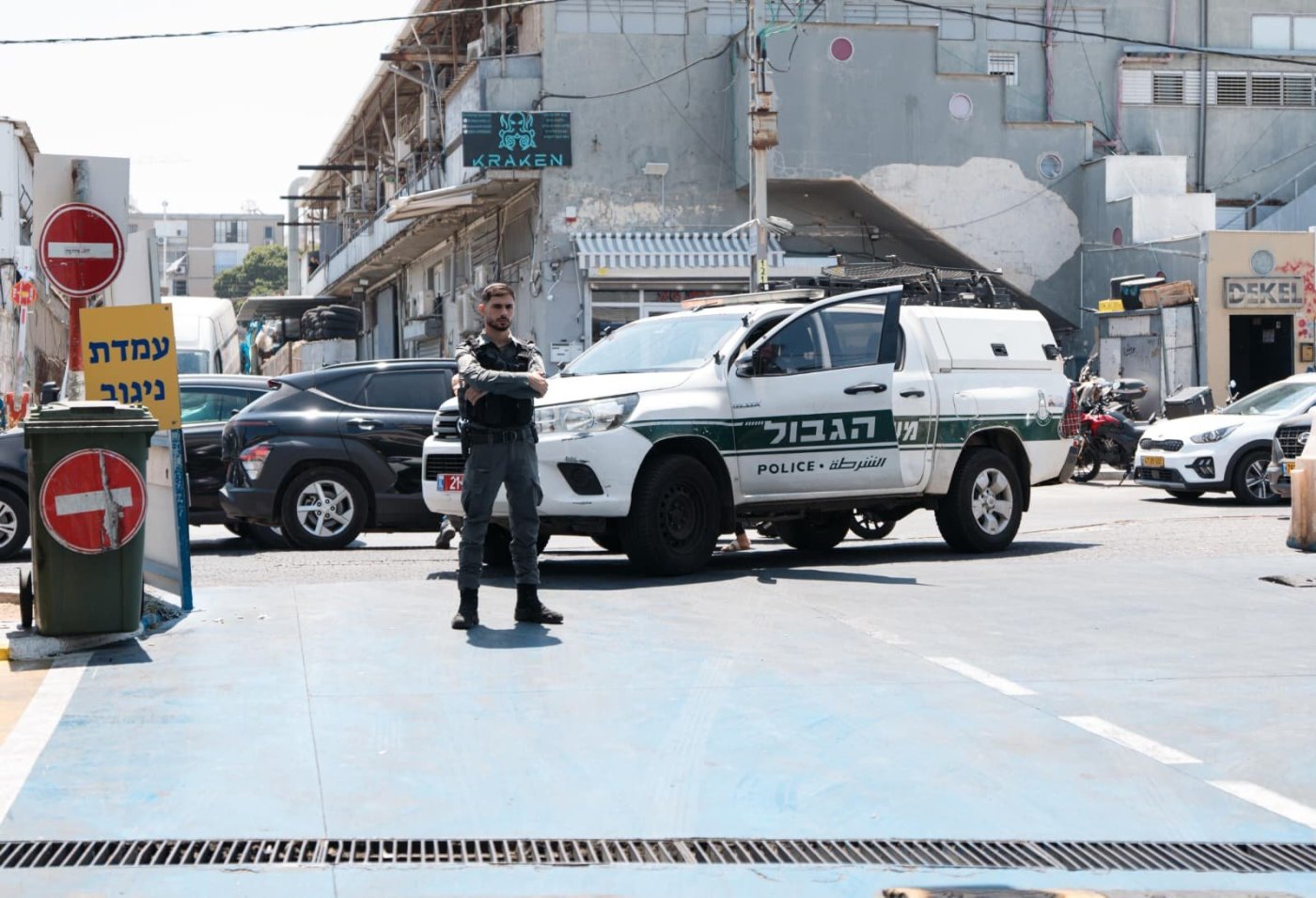 המשטרה סגרה עסקים לא חוקיים שפעלו במתחם בבת ים