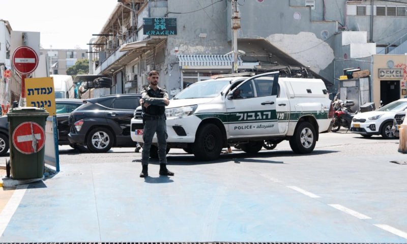 המשטרה סגרה עסקים לא חוקיים שפעלו במתחם בבת ים