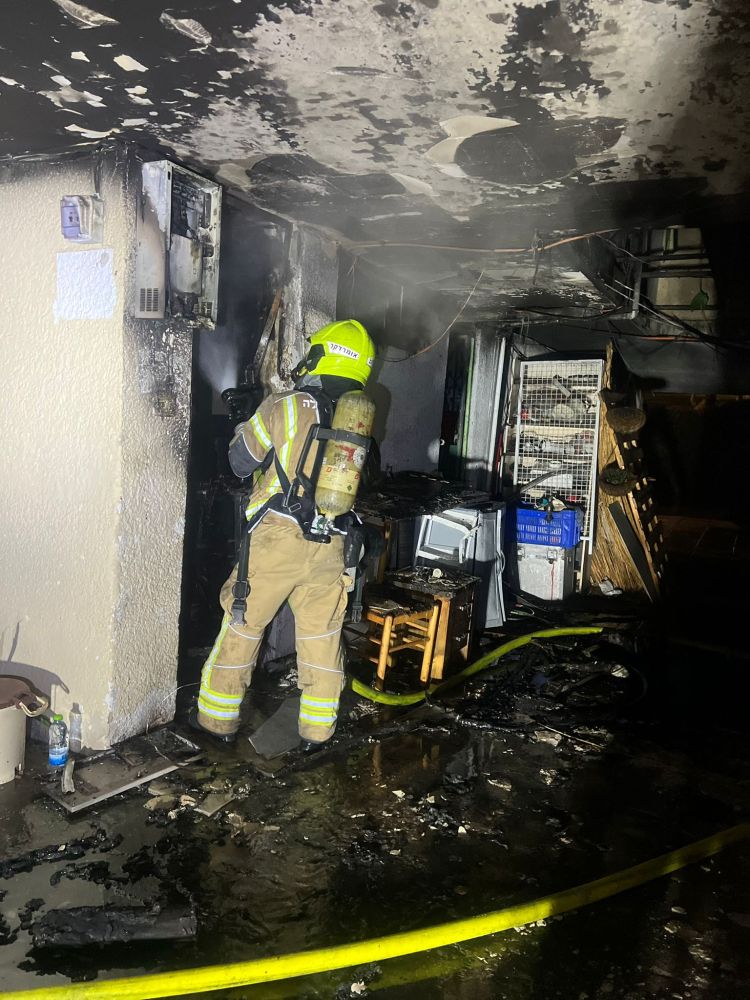 דוברות כבאות והצלה