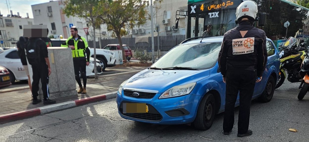 פצוע בתאונת דרכים במרכז חולון