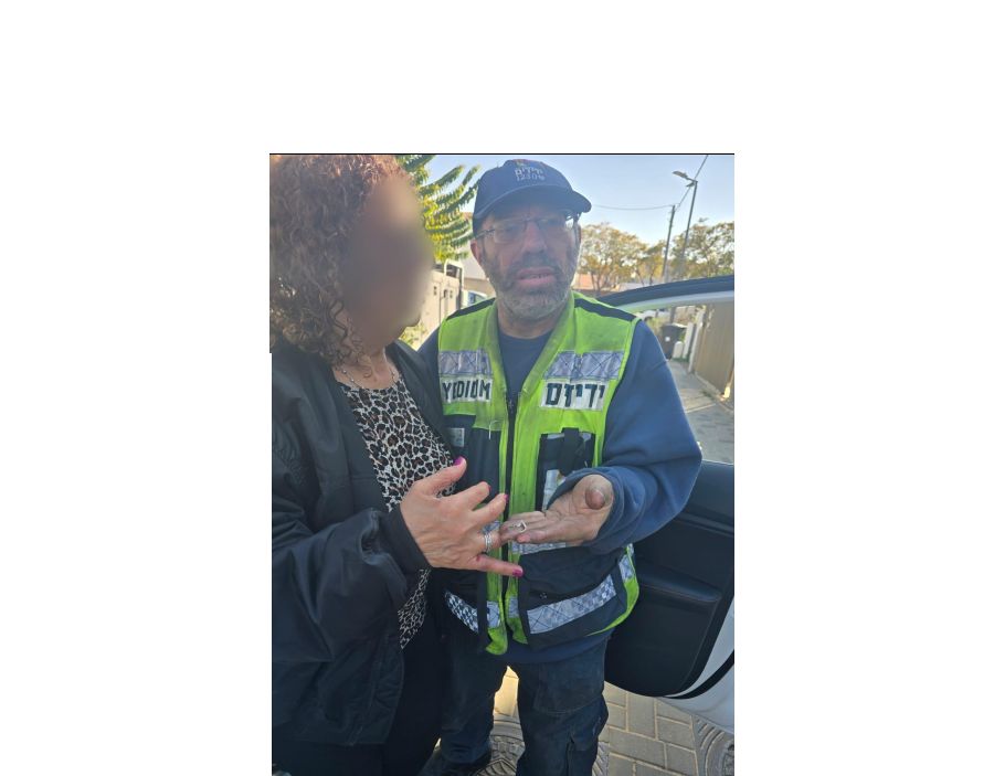 מתנדב ידידים סייע לאישה במצוקה בשיכון המזרח