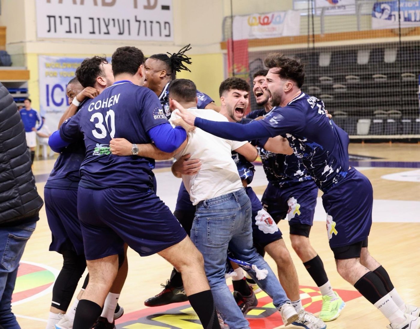 מ.כ חולון עלתה לגמר גביע המדינה בכדוריד!