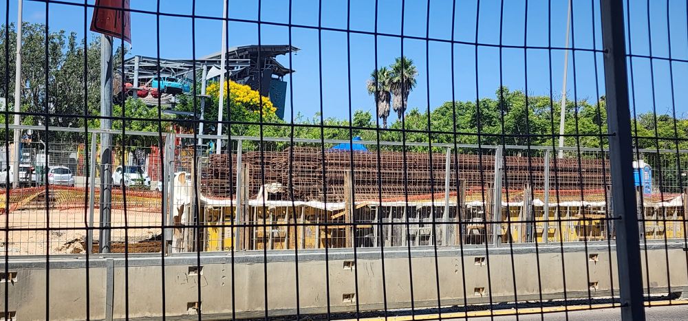 עומסי תנועה כבדים במרכז חולון בעקבות חסימת צומת ראשית