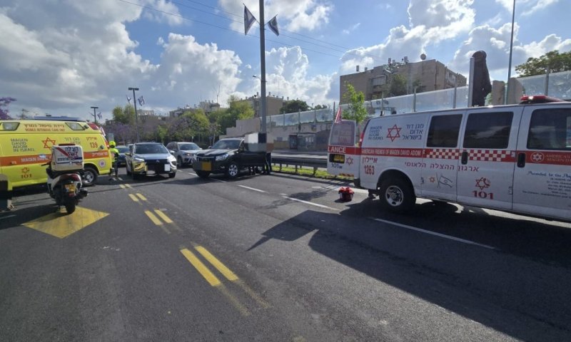 הולכת רגל נפגעה בתאונה סמוך למחלף וולפסון