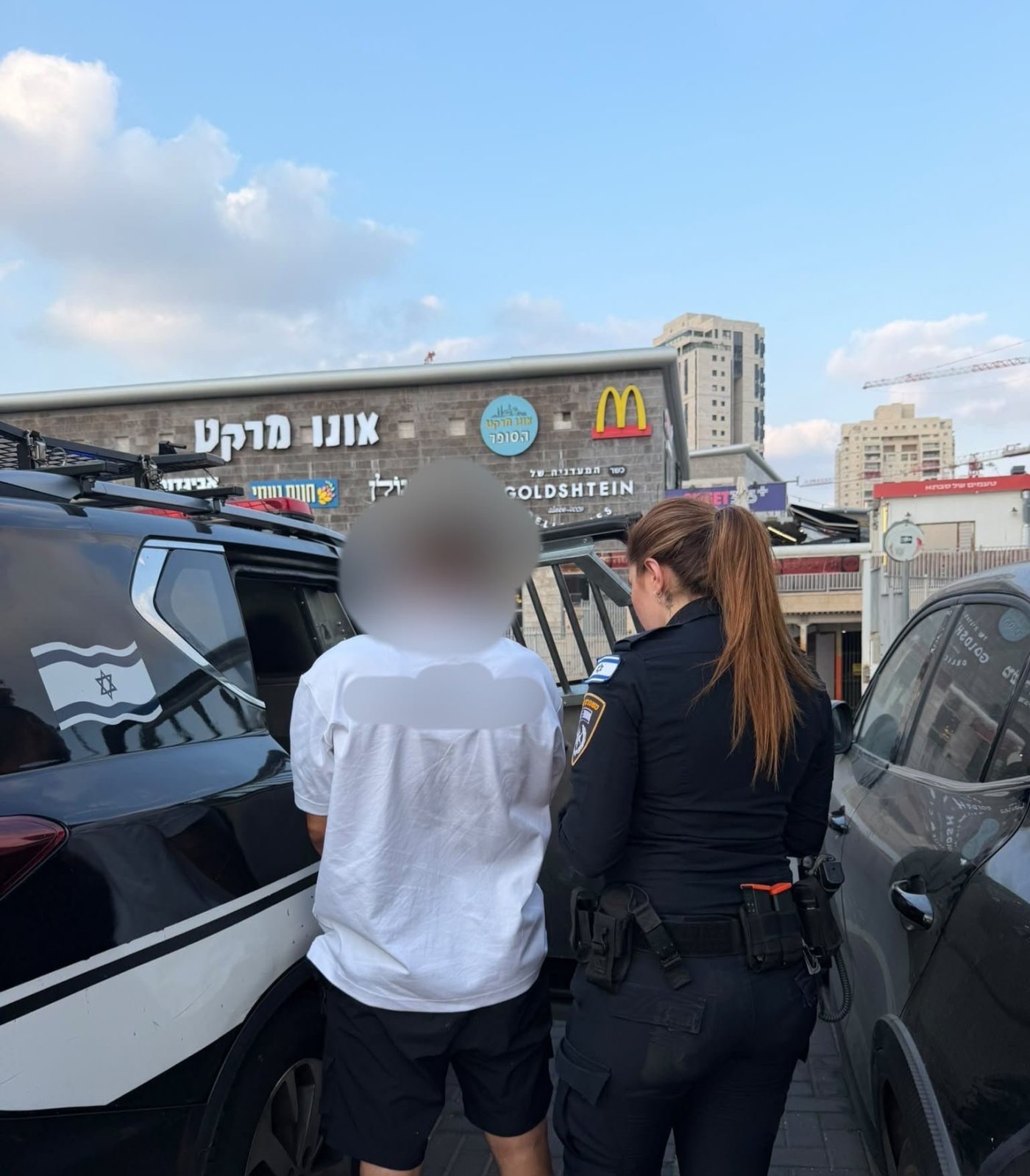 נעצר חשוד בשוד אלים של אישה בדירתה בבת ים