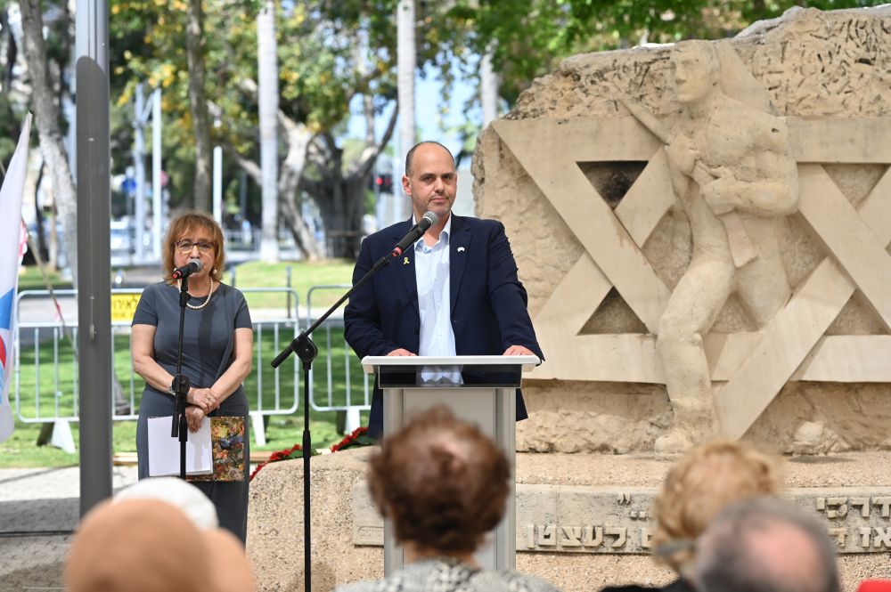 שלום אלזם