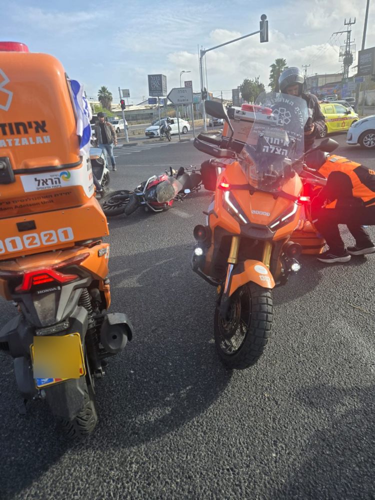 תאונת אופנוע ברחוב המכתש בחולון