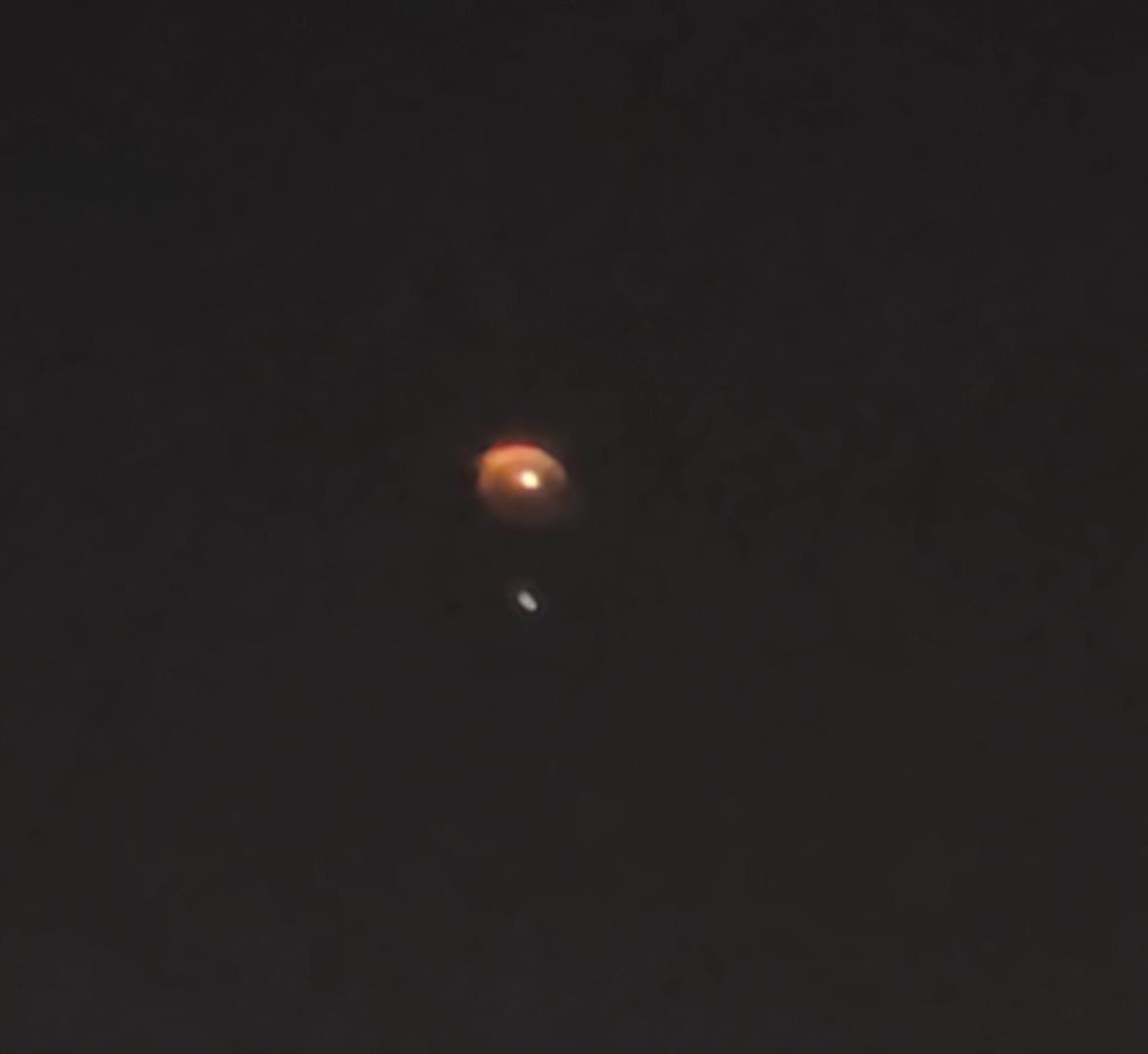 טילים בליסטיים מאיראן נפלו מול חופי בת ים