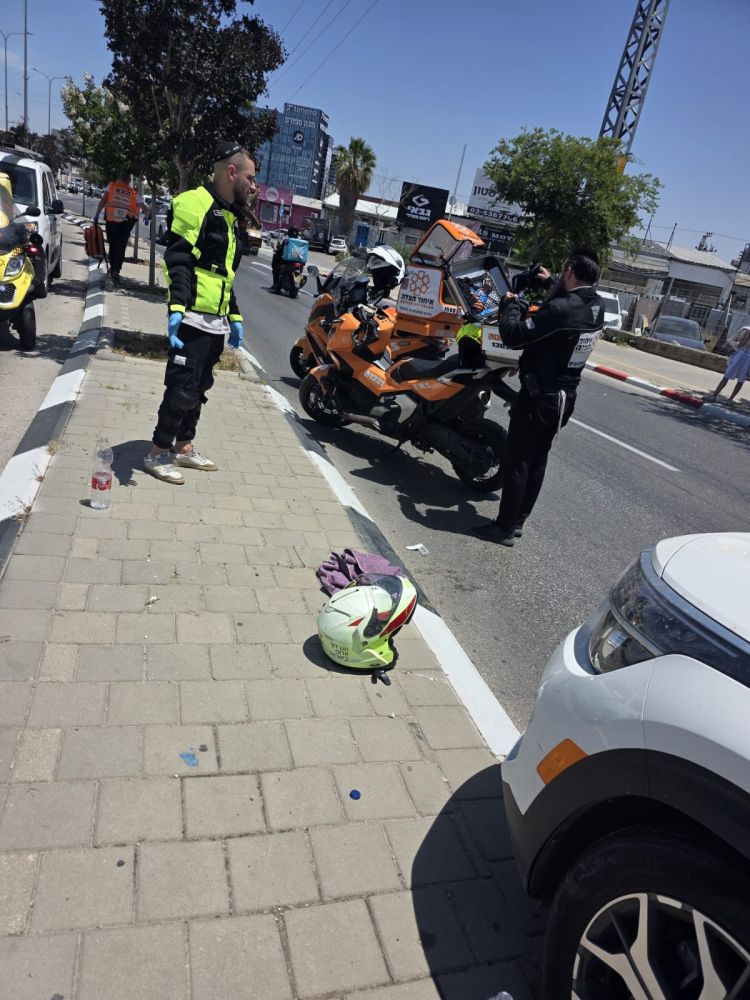 בן 14 נפגע בתאונה בחולון