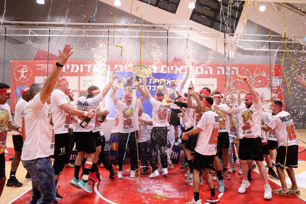 הפועל ראשון לציון אלופת המדינה בכדוריד!