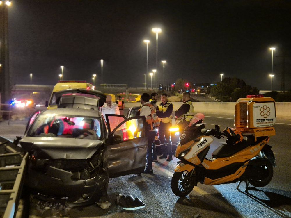 פצועים בתאונה במחלף עין הקורא
