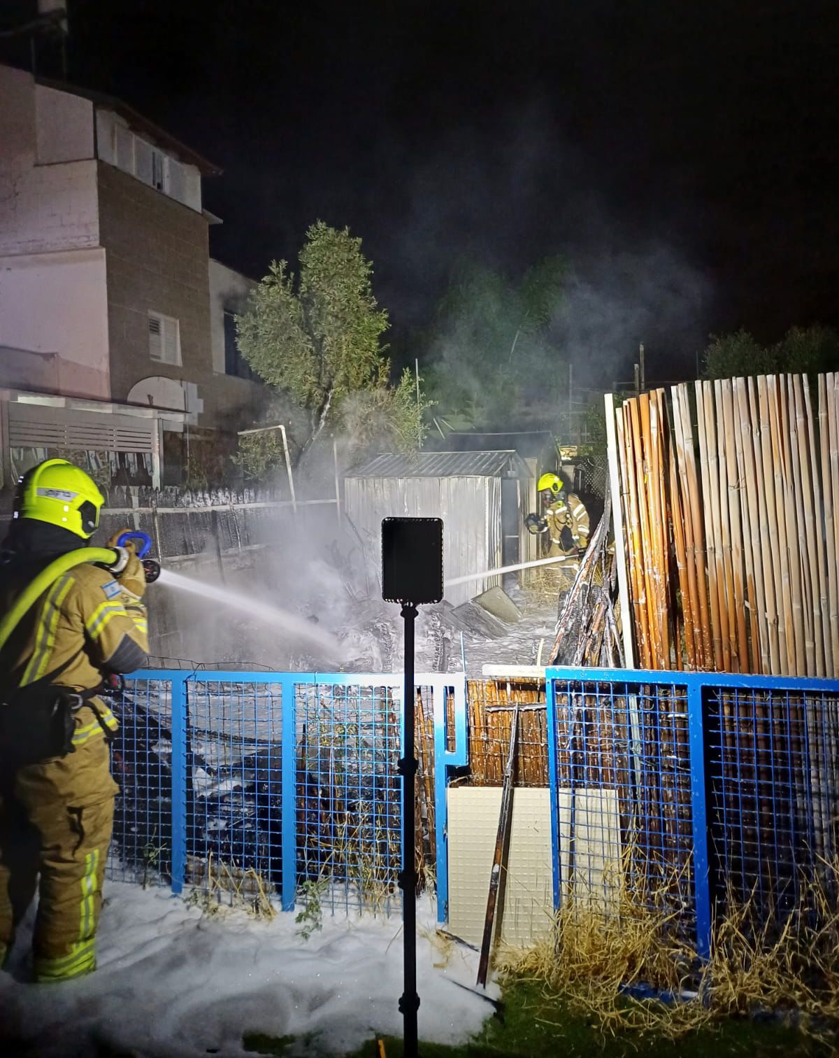 לוחמי האש פעלו בשריפה בשכונת ג'סי כהן