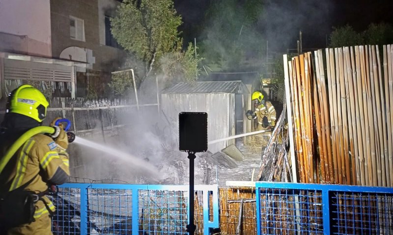 לוחמי האש פעלו בשריפה בשכונת ג'סי כהן
