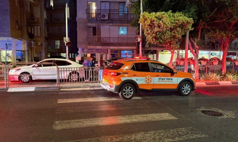הולכת רגל נפגעה מרכב במרכז בת ים