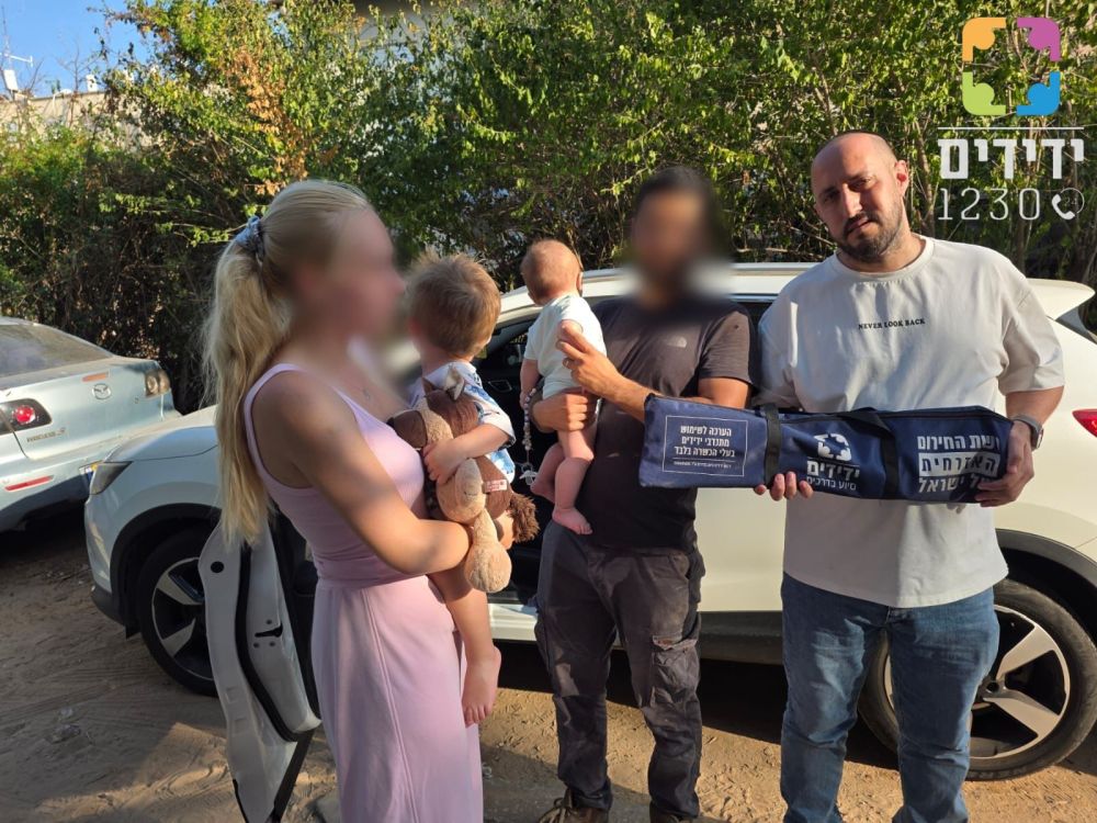פעוטה ננעלה ברכב בחולון 