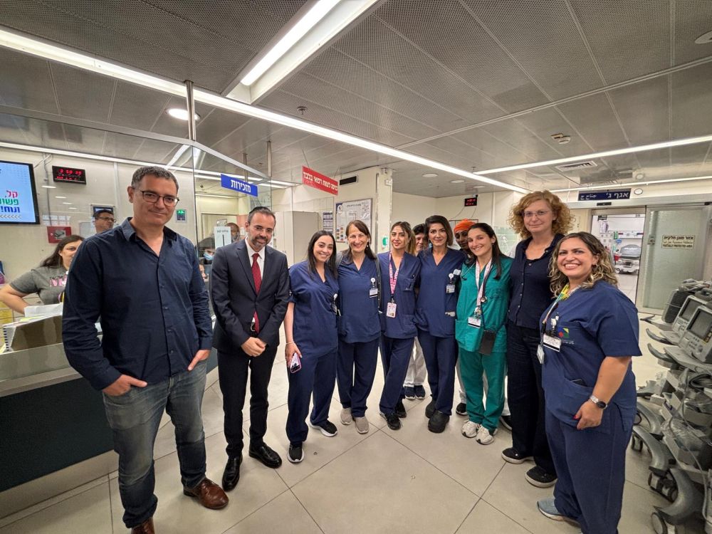 שר הבריאות ומנכ"ל המשרד, ביקרו את הפצועים בוולפסון