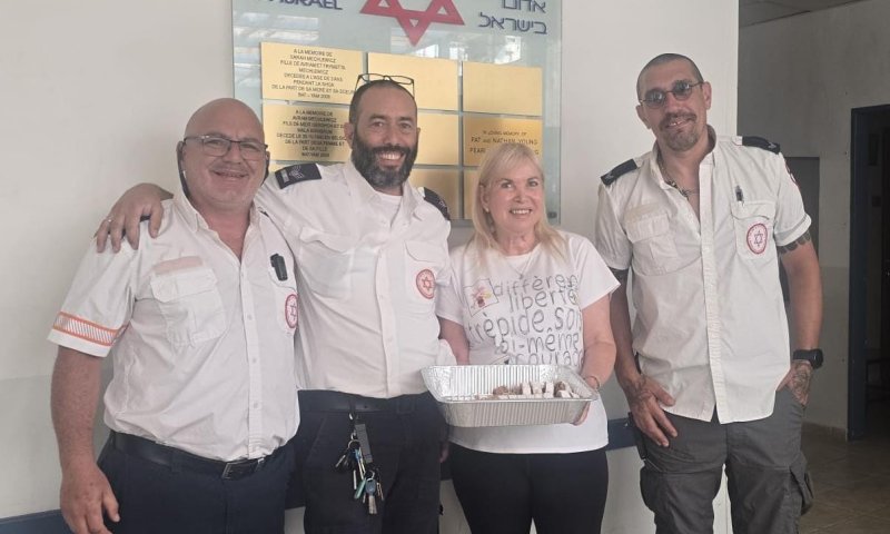 רגע של חיוך: חיזוק ותודה לכוחות ההצלה משני תושבי בת ים
