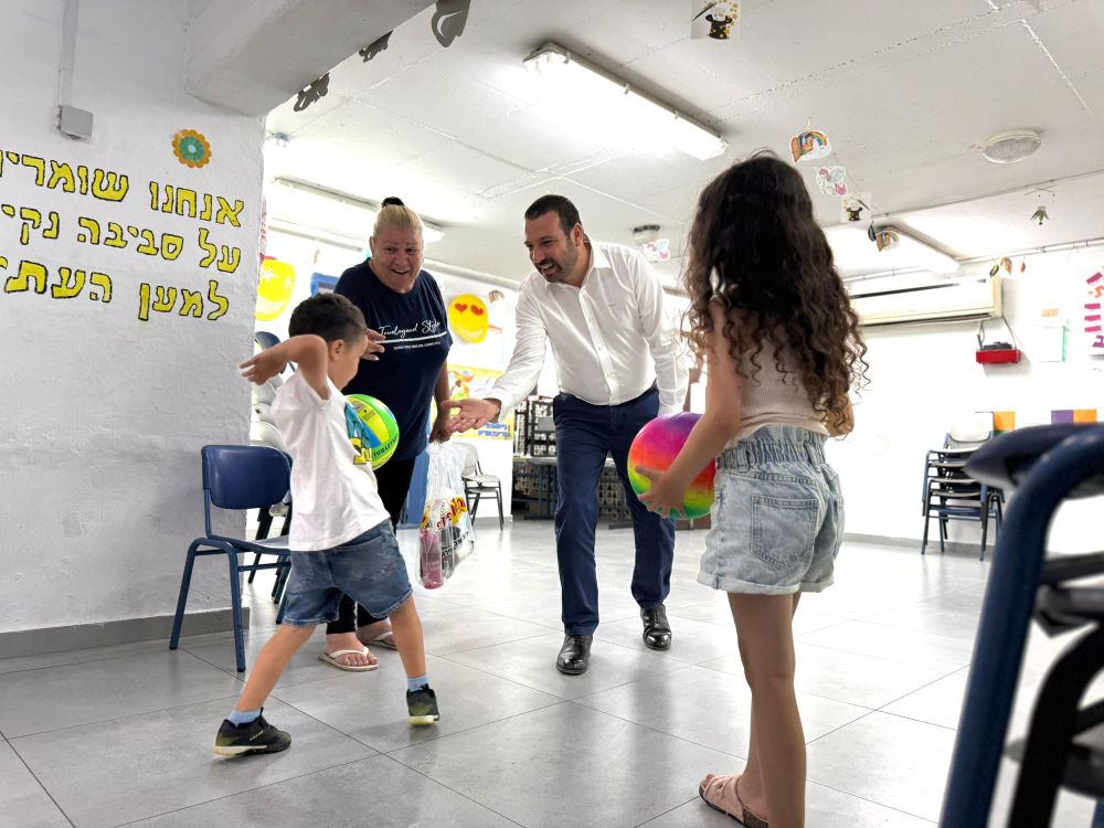 היוזמה של עיריית חולון שמסייעת לתושבים נטולי ממ״ד: ״ישנים לילה שלם בלי חרדות״