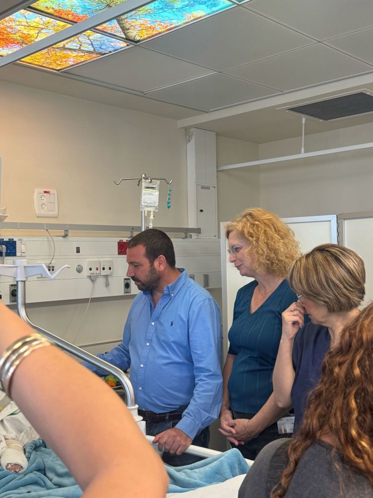 ראש עיריית חולון ביקר את את פצועי הזירה בוולפסון
