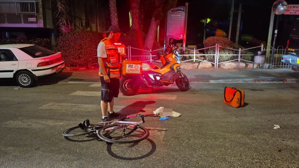 פצוע בתאונה עם מעורבות אופניים ואופנוע בבת ים