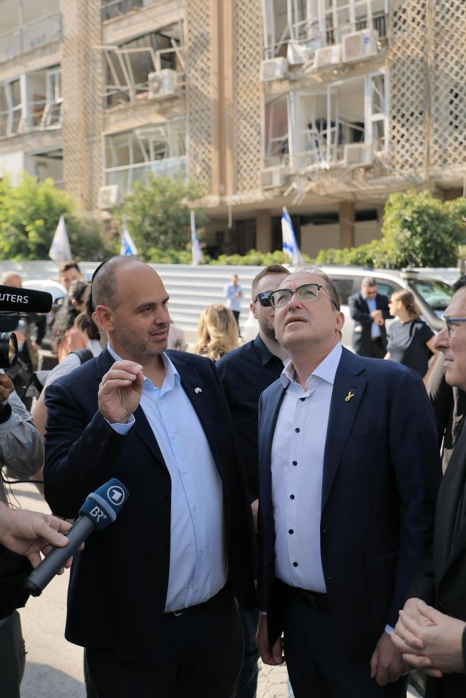עוז שכטר