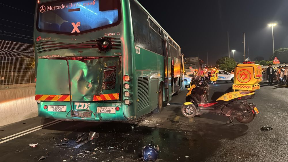 2 הרוגים בתאונה בין אופנוע ואוטובוס במחלף קוממיות