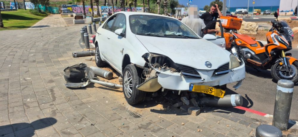 פצוע בתאונה עצמית סמוך לטיילת בת ים