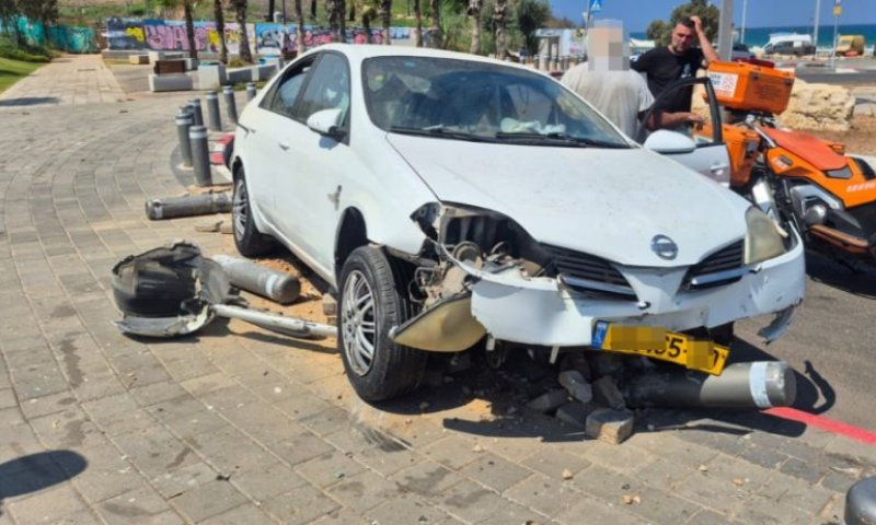 פצוע בתאונה עצמית סמוך לטיילת בת ים