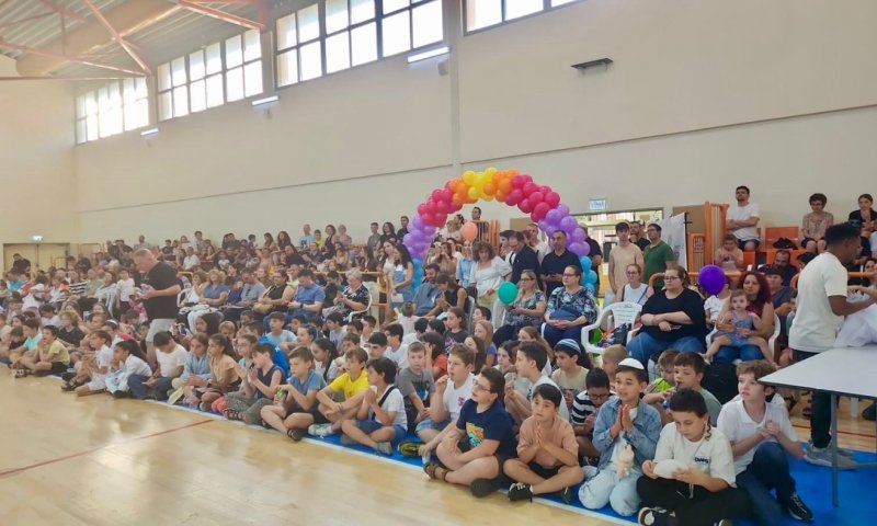 צעירי ראשון לציון עם המצאות מבריקות וחדשניות ב"יום הכרישים"