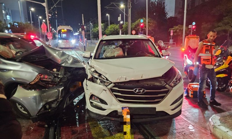 4 פצועים בתאונה באזור התעשיה בת ים