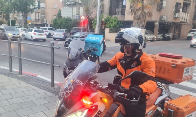 פצוע בתאונת אופנוע בבת ים