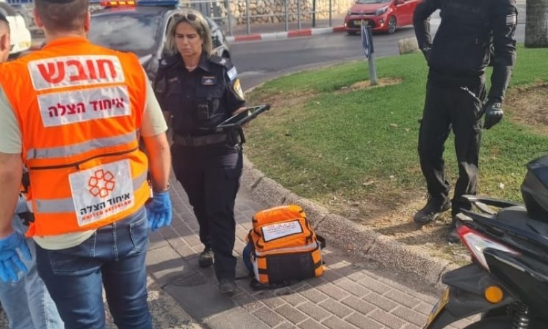 פצוע בתאונה עם מעורבות רכב וקטנוע בבת ים