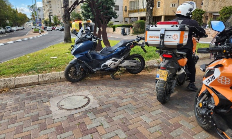 שני פצועים בתאונת אופנוע בחולון