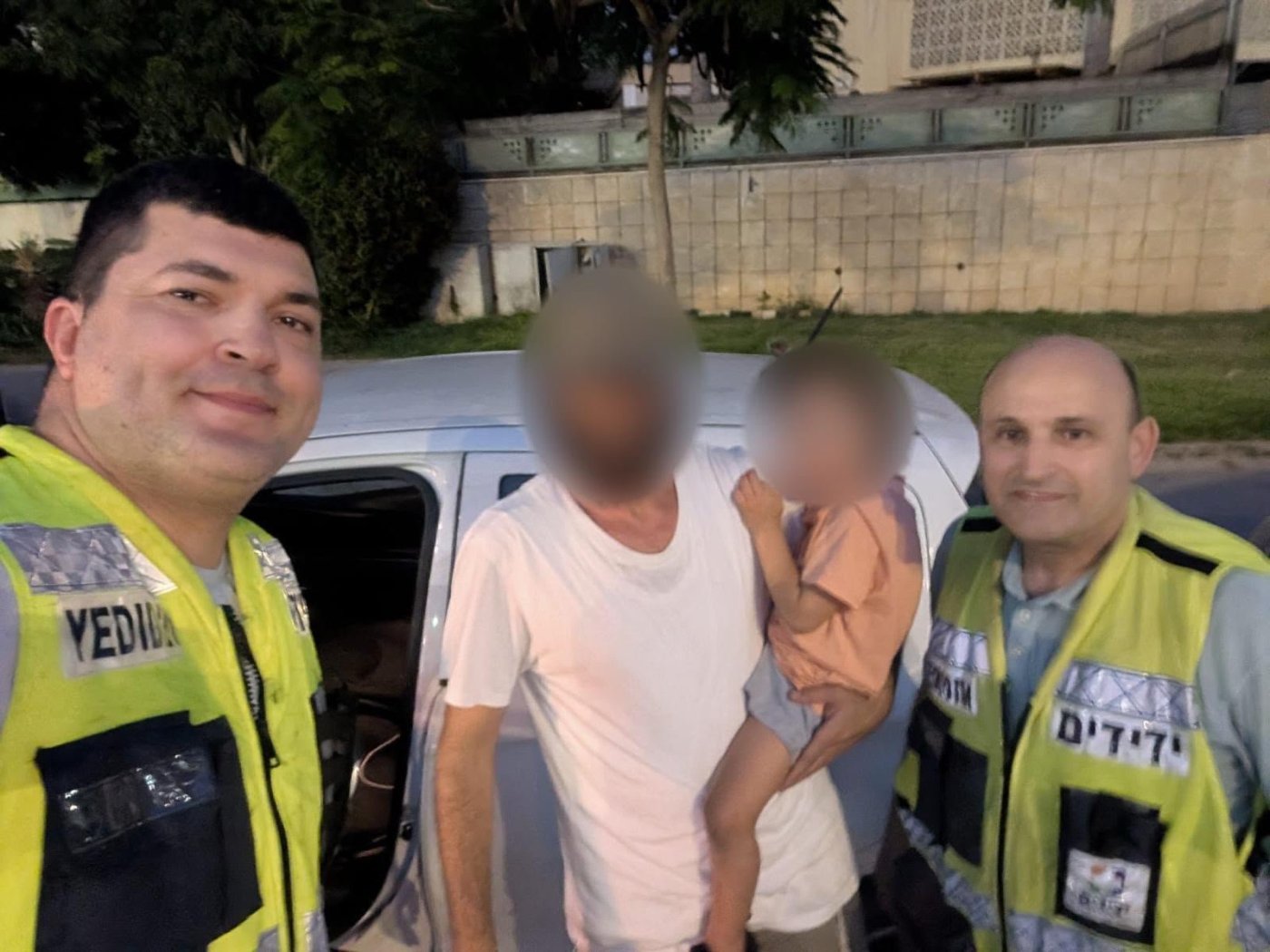 פעוט ננעל ברכב סמוך לקאנטרי בראשון לציון