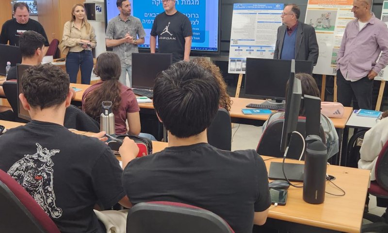  אקדמיה בתיכון: HIT משיק קורס ייעודי לתלמידי רובוטיקה בחולון