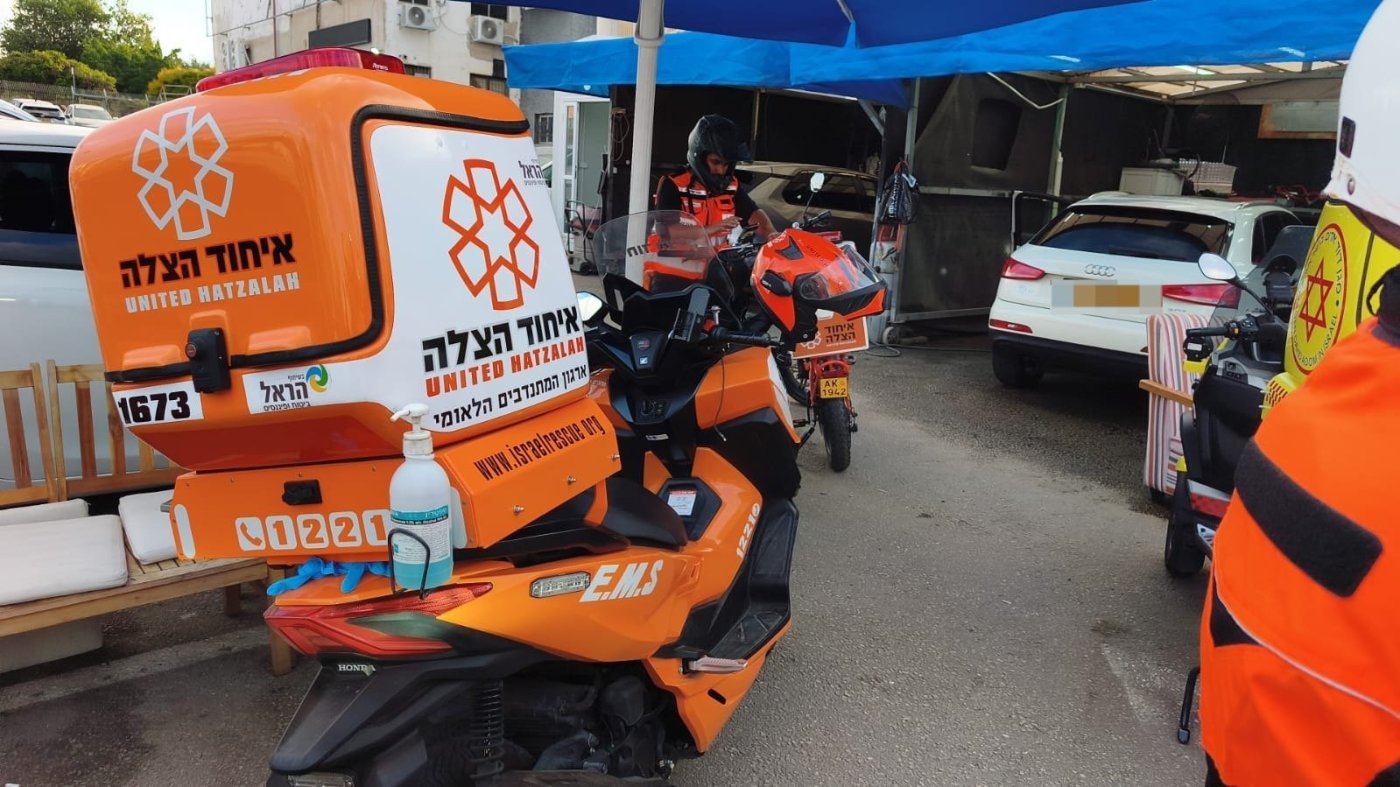 פצוע בתאונת עבודה באזור התעשייה חולון