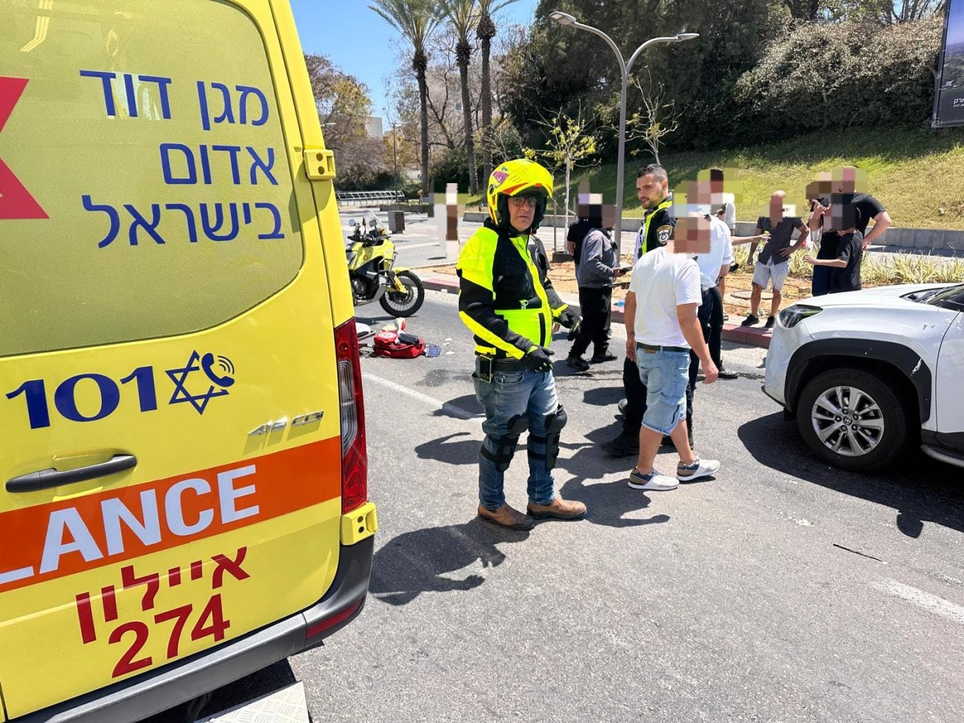 ראשון לציון: נערה נפצעה בתאונה וגבר נפצע באירוע אלים