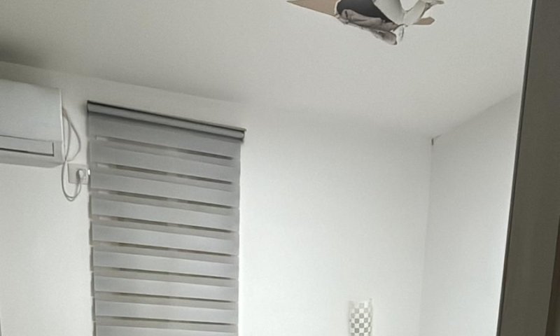 אישה נפגעה מרסיס בדירתה בבת ים