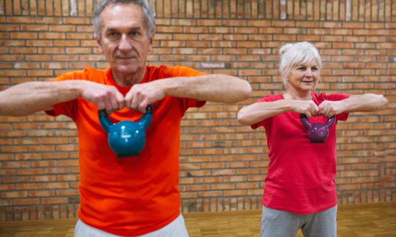 גוף חזק, נפש בריאה: המדריך המלא לאריכות ימים וחיוניות בגיל השלישי