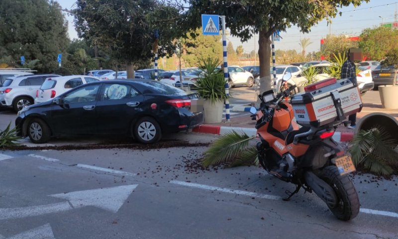 הולך רגל נפגע מרכב באזור התעשייה חולון