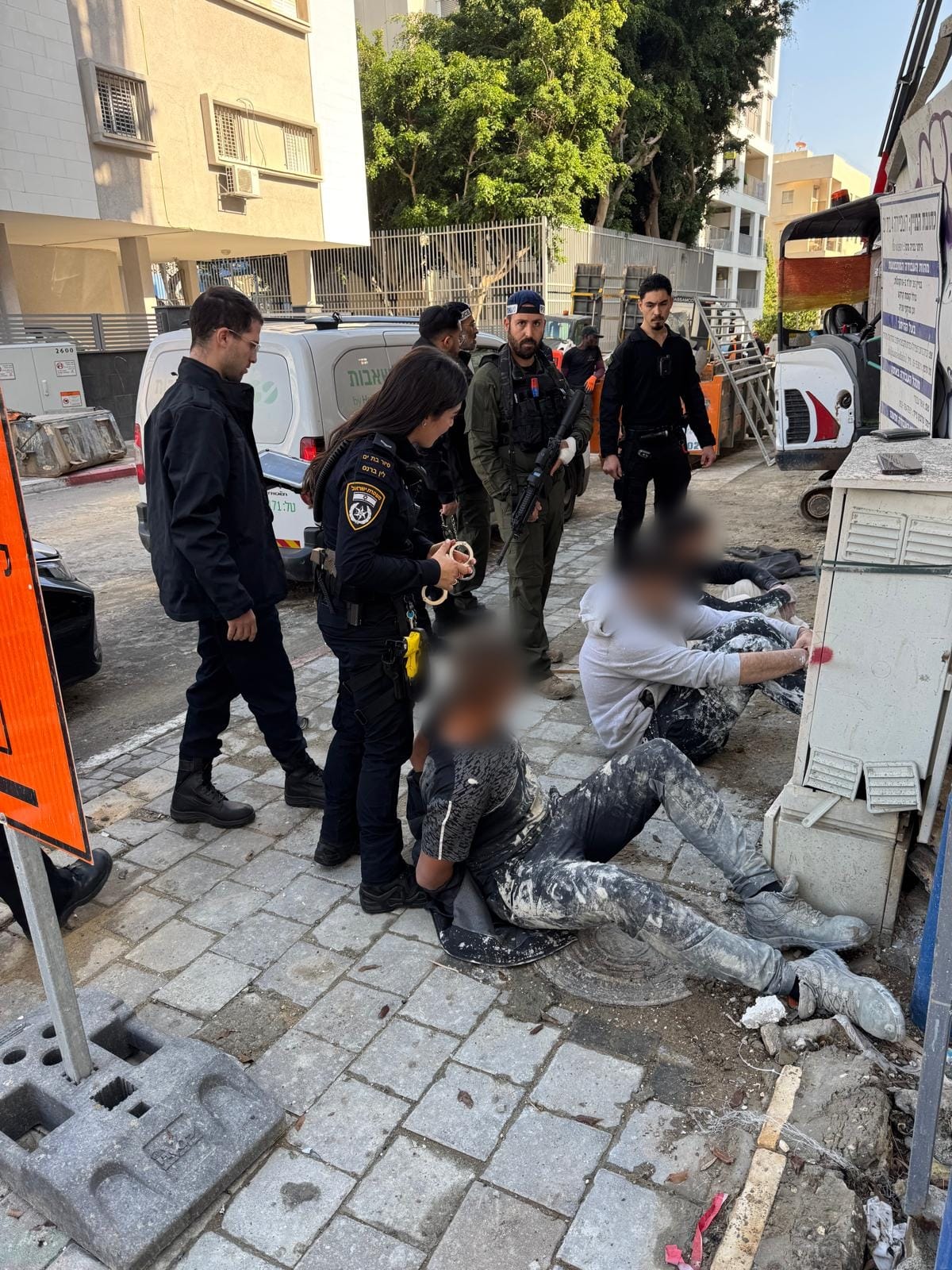 נתפסו 7 שב"חים באתרי בנייה בבת ים