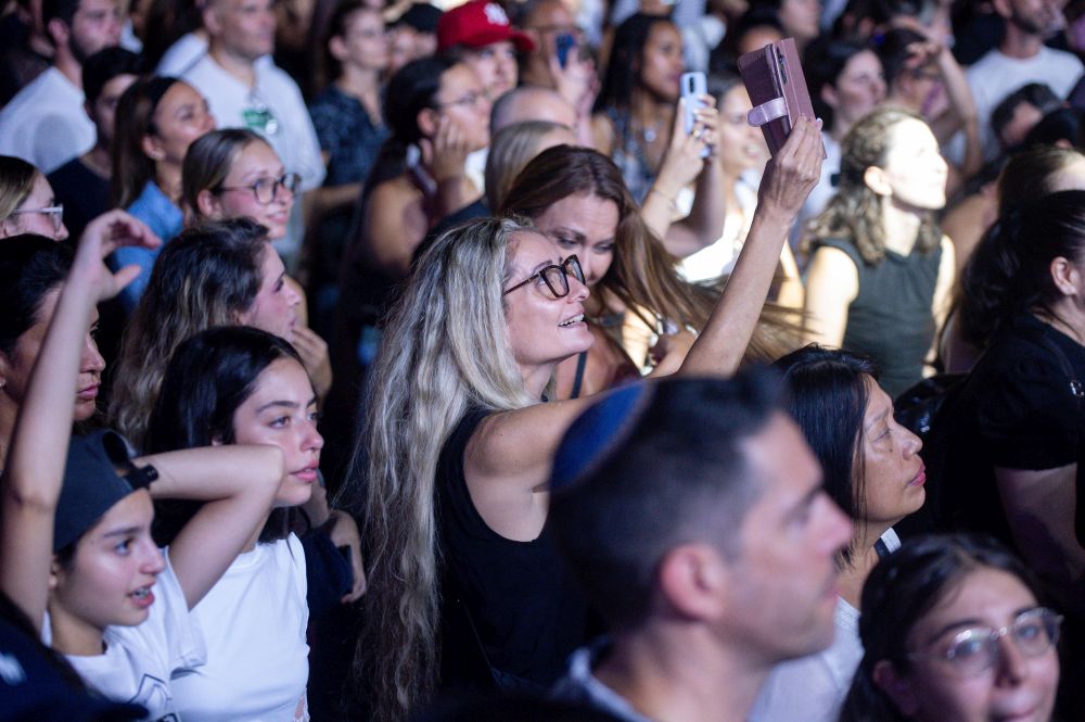 שלום אלזם