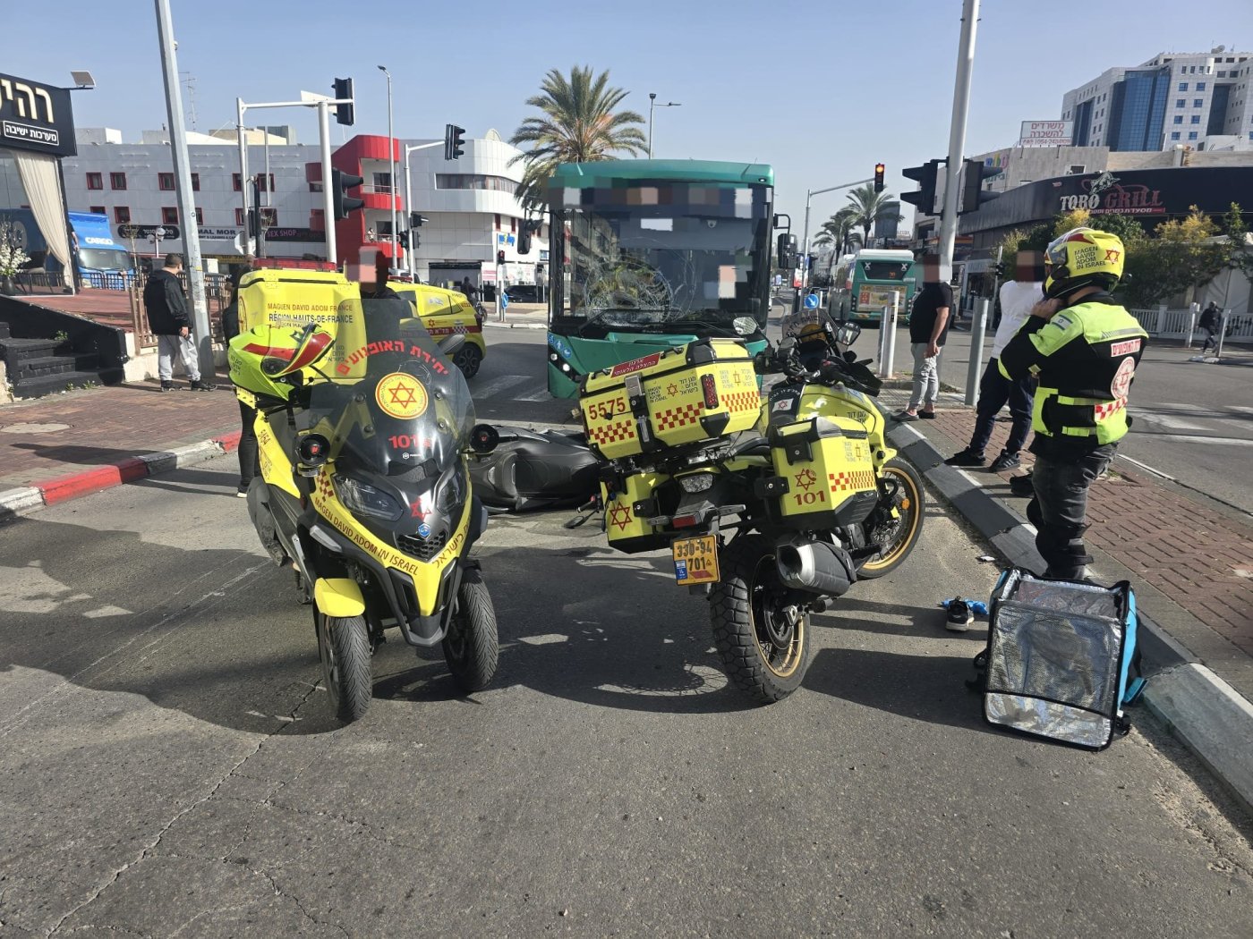 פצועים בתאונה בין אוטובוס לאופנוע במערב ראשון לציון