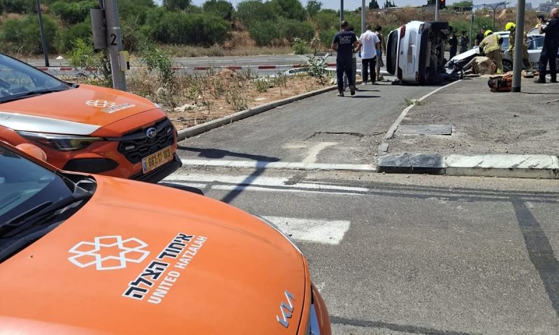5 פצועים בתאונה בכניסה לחולון