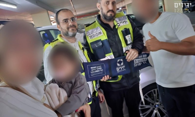 פעוטה ננעלה ברכב במועצה המקומית אזור