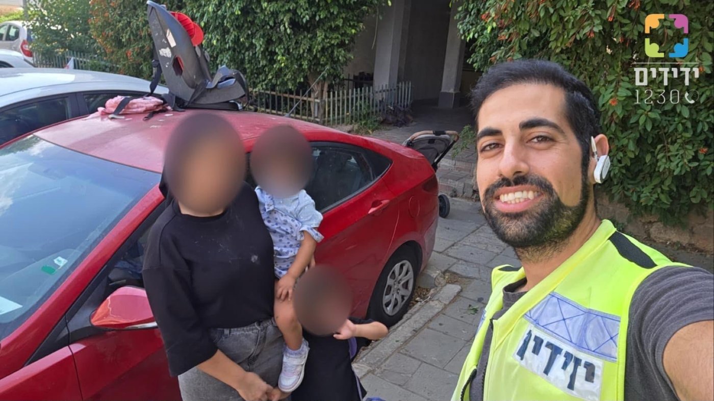 בת שנתיים ננעלה ברכב בחולון לעיני אמה