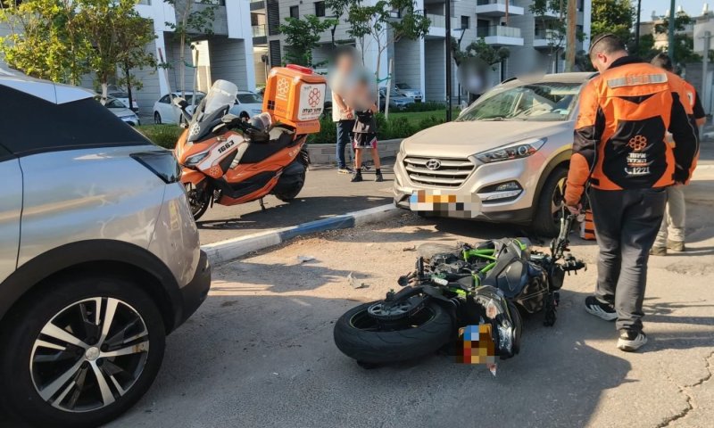 רוכב אופנוע נפצע בתאונה באזור