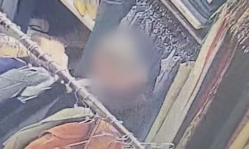 תושב בת ים חשוד בפריצה לחנות בגדים בתל אביב